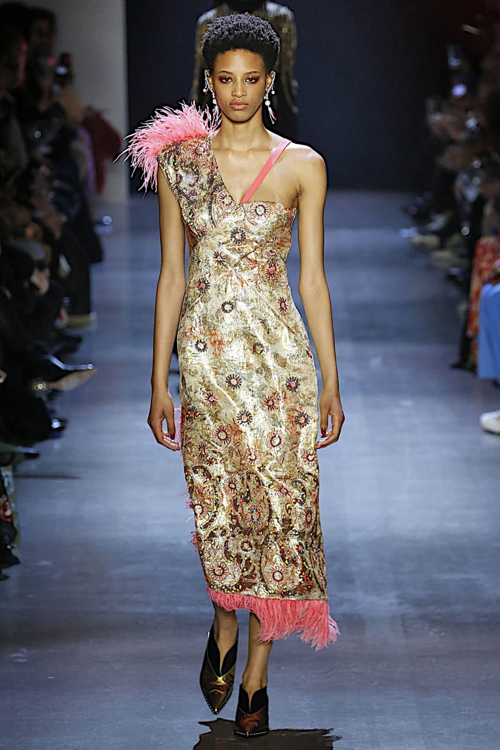 Fashion Week New York Fall/Winter 2019 look 38 de la collection Prabal Gurung womenswear