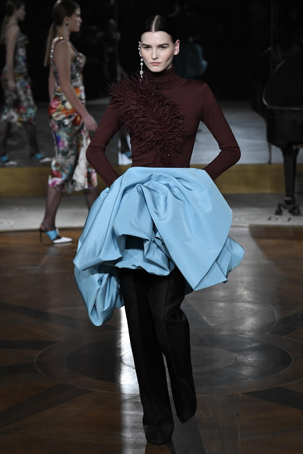 Fashion Week New York Fall/Winter 2020 look 27 from the Prabal Gurung collection womenswear