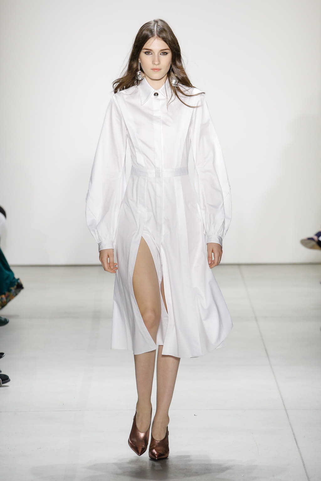 Fashion Week New York Spring/Summer 2017 look 5 from the Prabal Gurung collection womenswear