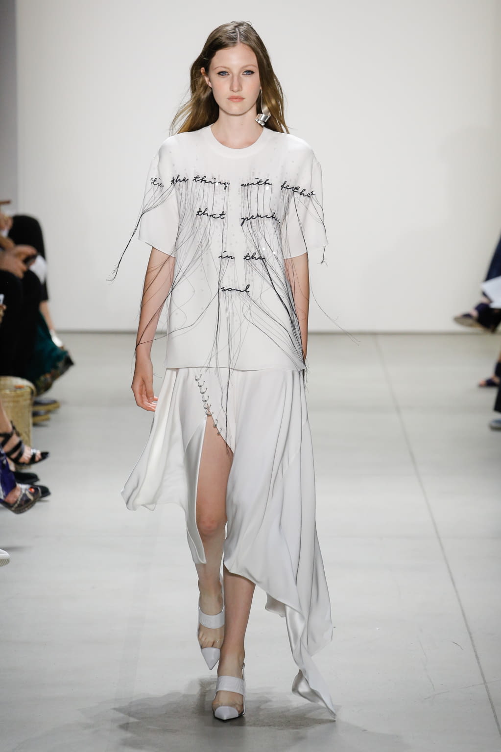 Prabal Gurung S S 17 womenswear 19 Tagwalk The Fashion Search