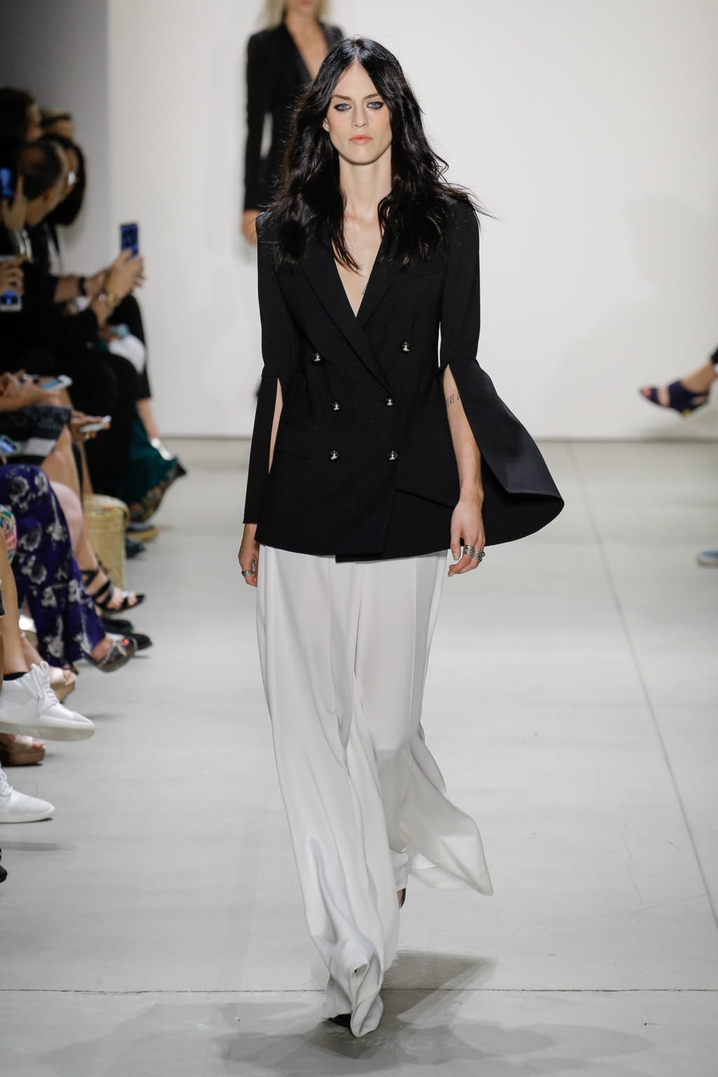 Fashion Week New York Spring/Summer 2017 look 39 from the Prabal Gurung collection womenswear