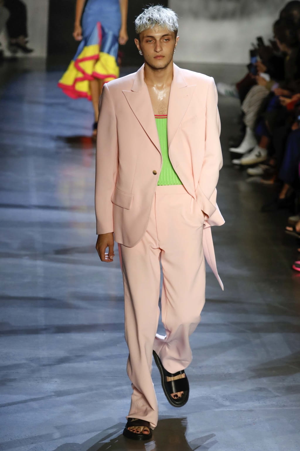 Fashion Week New York Spring/Summer 2019 look 4 from the Prabal Gurung collection womenswear