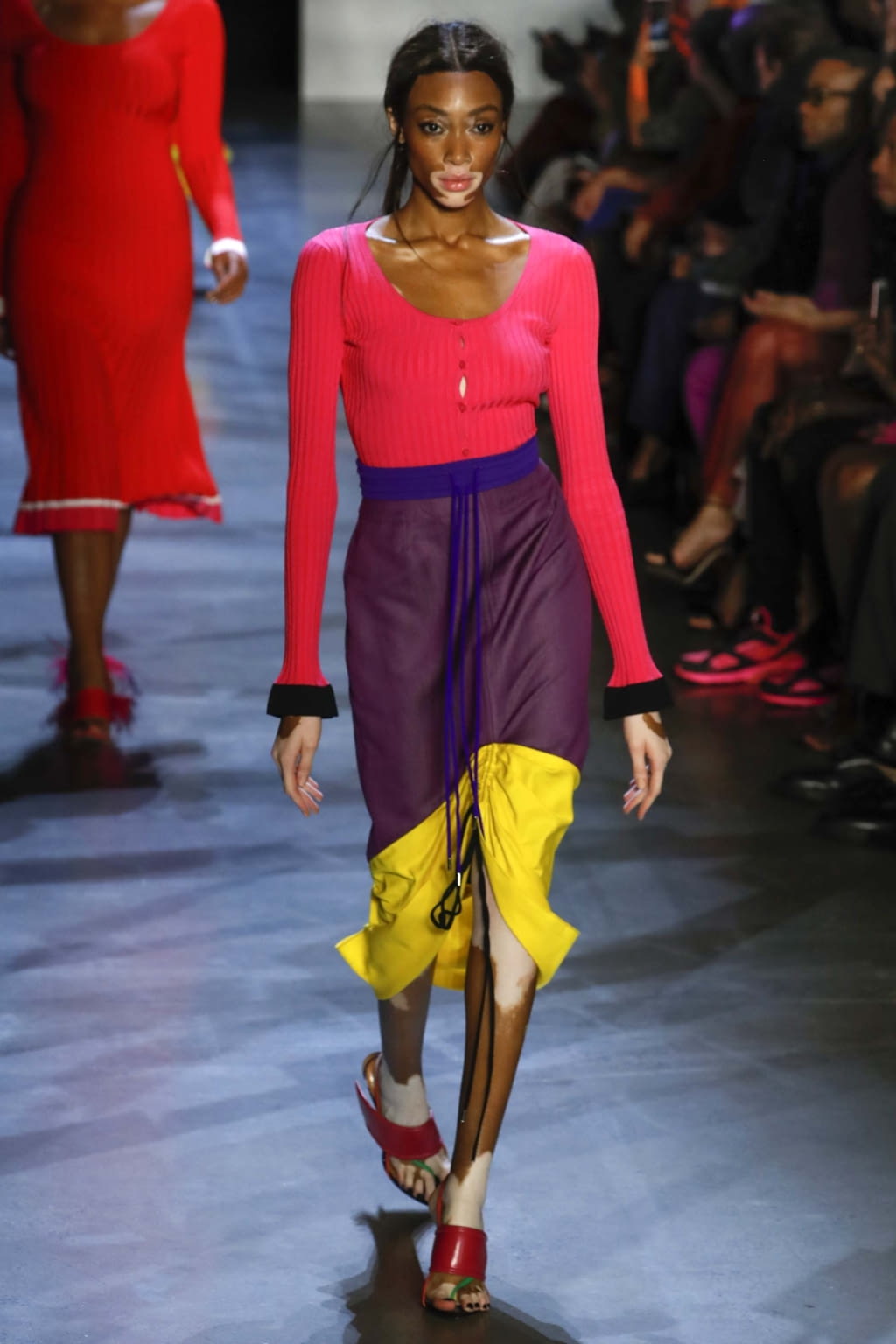 Fashion Week New York Spring/Summer 2019 look 11 from the Prabal Gurung collection 女装