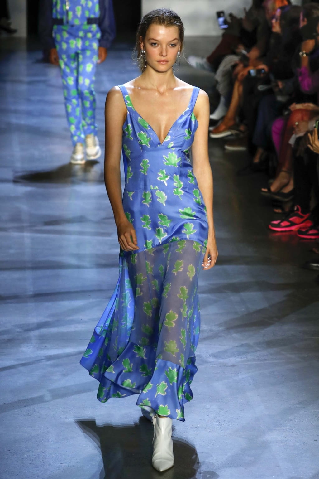 Fashion Week New York Spring/Summer 2019 look 18 from the Prabal Gurung collection womenswear