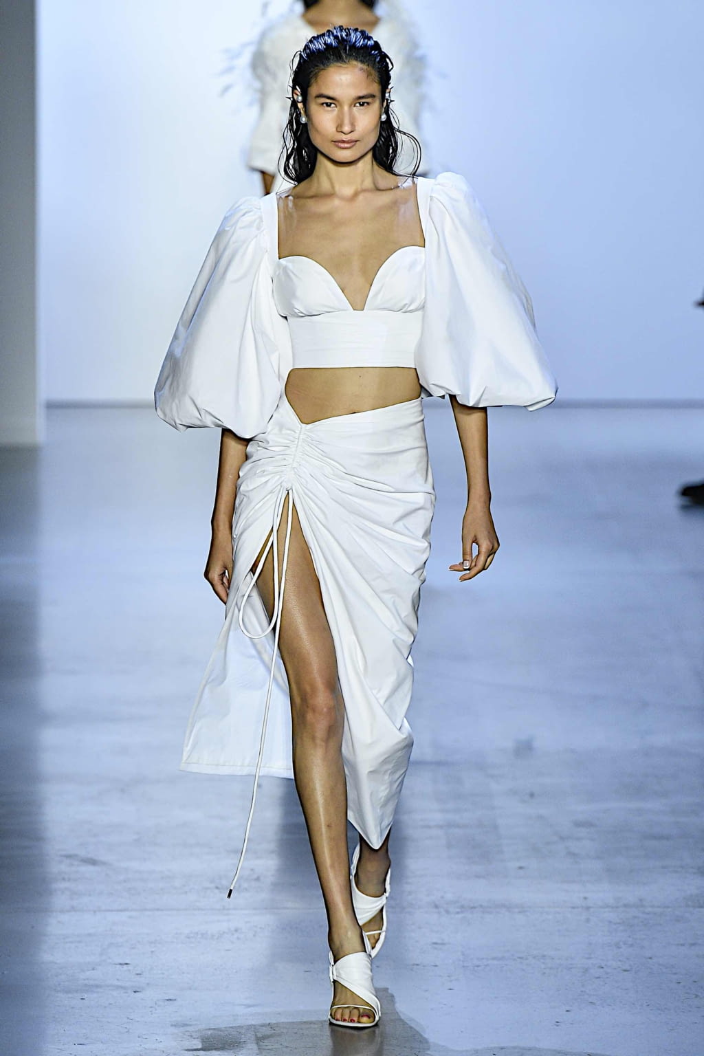 Fashion Week New York Spring/Summer 2020 look 2 from the Prabal Gurung collection 女装