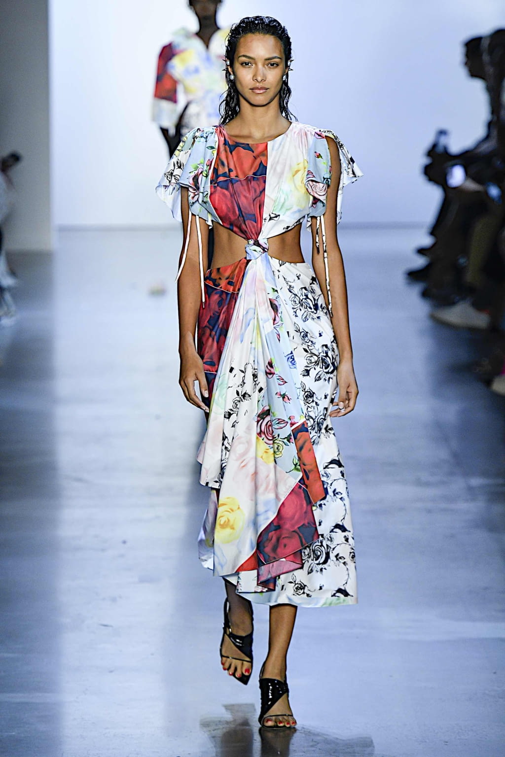 Fashion Week New York Spring/Summer 2020 look 21 from the Prabal Gurung collection womenswear