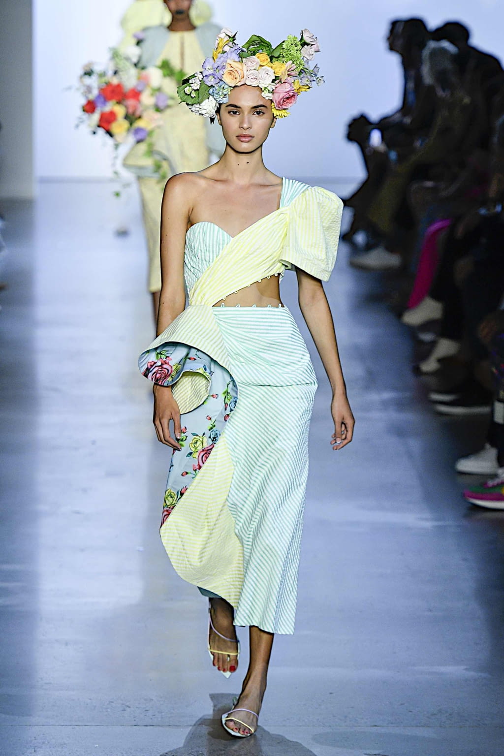 Fashion Week New York Spring/Summer 2020 look 39 from the Prabal Gurung collection womenswear