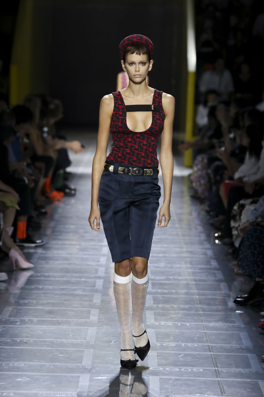 Fashion Week Milan Spring/Summer 2019 look 6 from the Prada collection womenswear