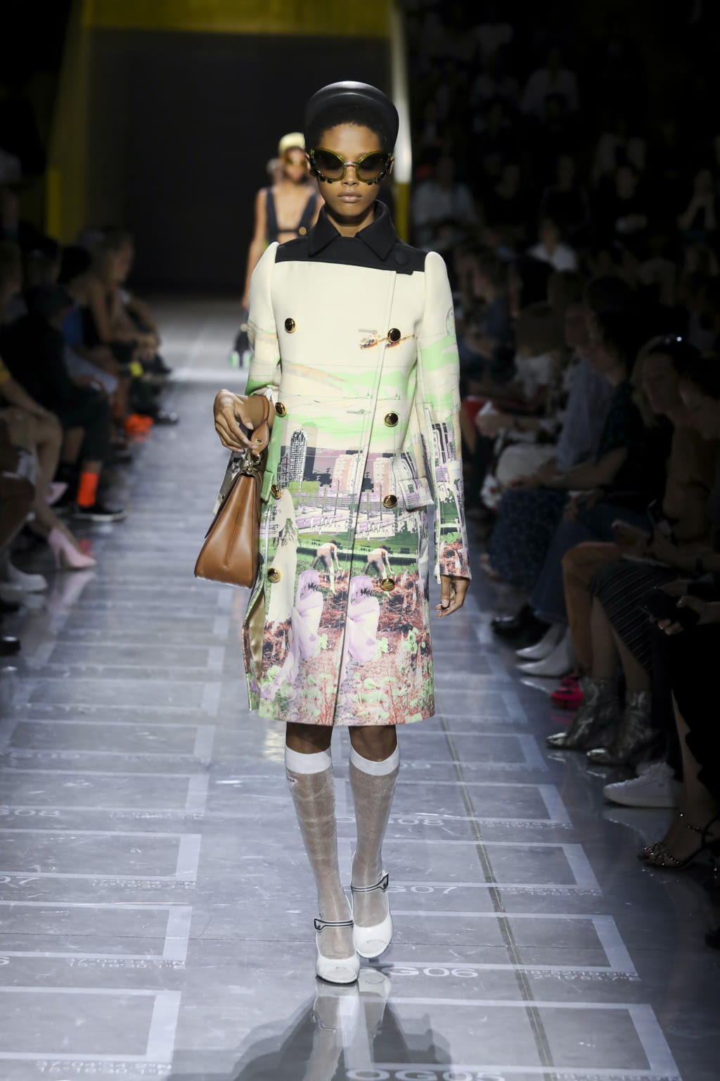 Fashion Week Milan Spring/Summer 2019 look 39 from the Prada collection 女装