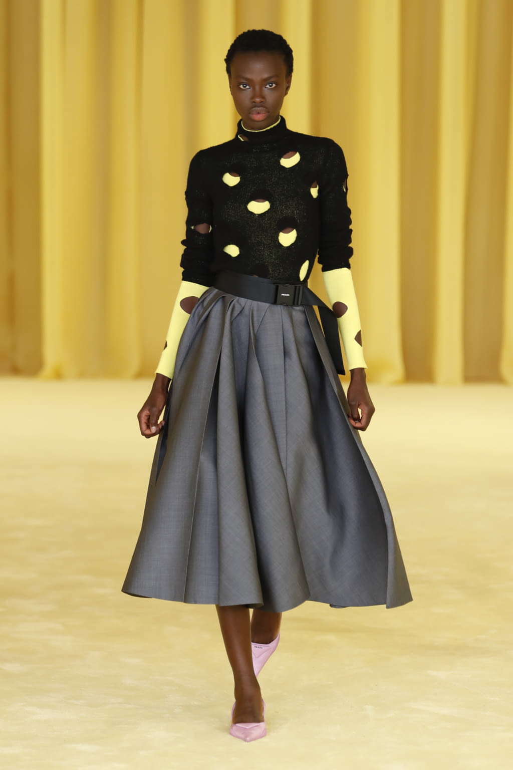 Fashion Week Milan Spring/Summer 2021 look 14 de la collection Prada womenswear