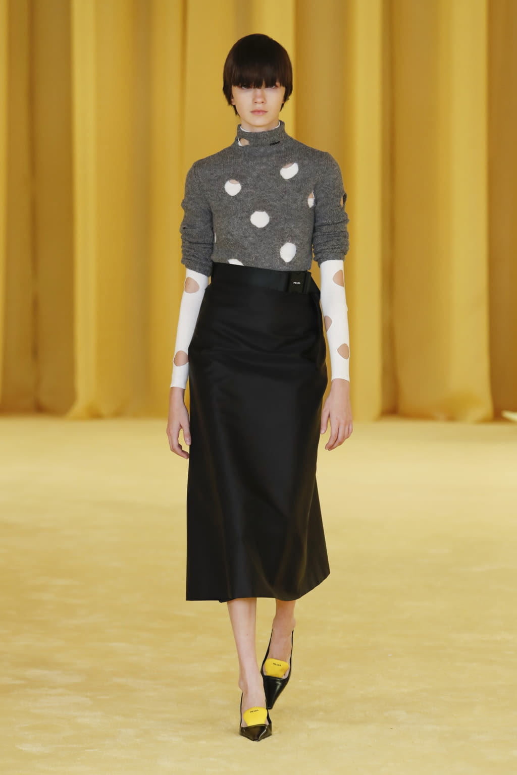 Fashion Week Milan Spring/Summer 2021 look 36 from the Prada collection 女装