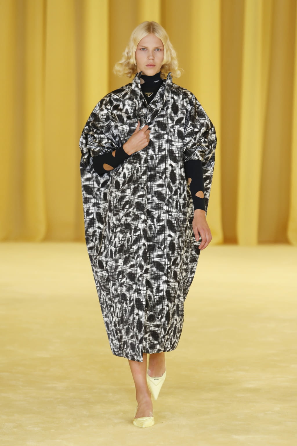 Fashion Week Milan Spring/Summer 2021 look 38 de la collection Prada womenswear