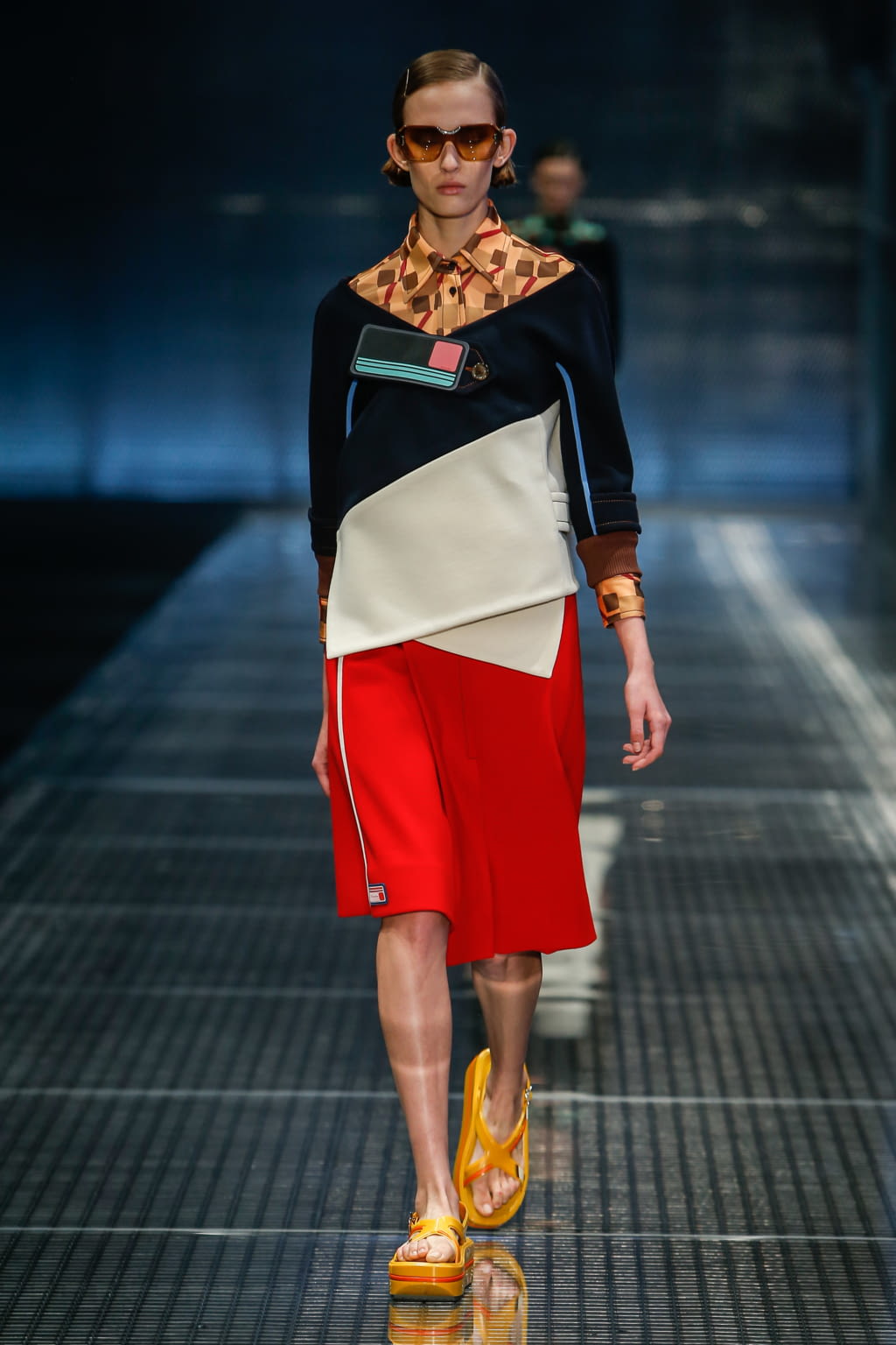 Fashion Week Milan Spring/Summer 2017 look 15 from the Prada collection 女装