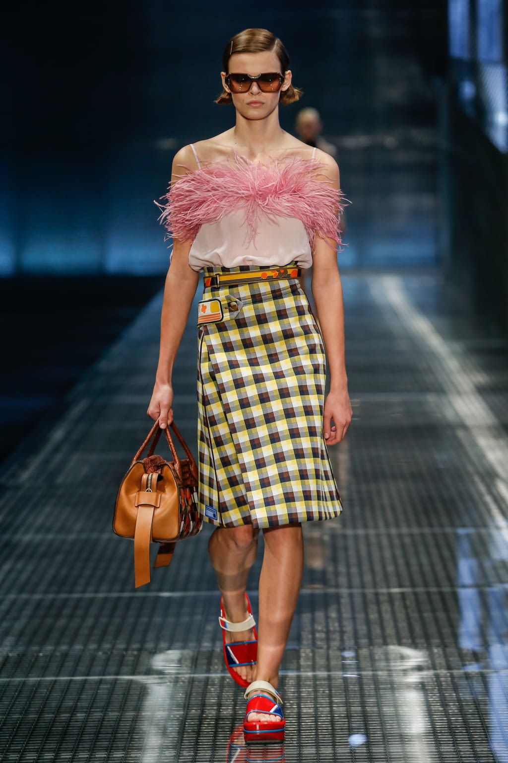 Fashion Week Milan Spring/Summer 2017 look 18 from the Prada collection 女装