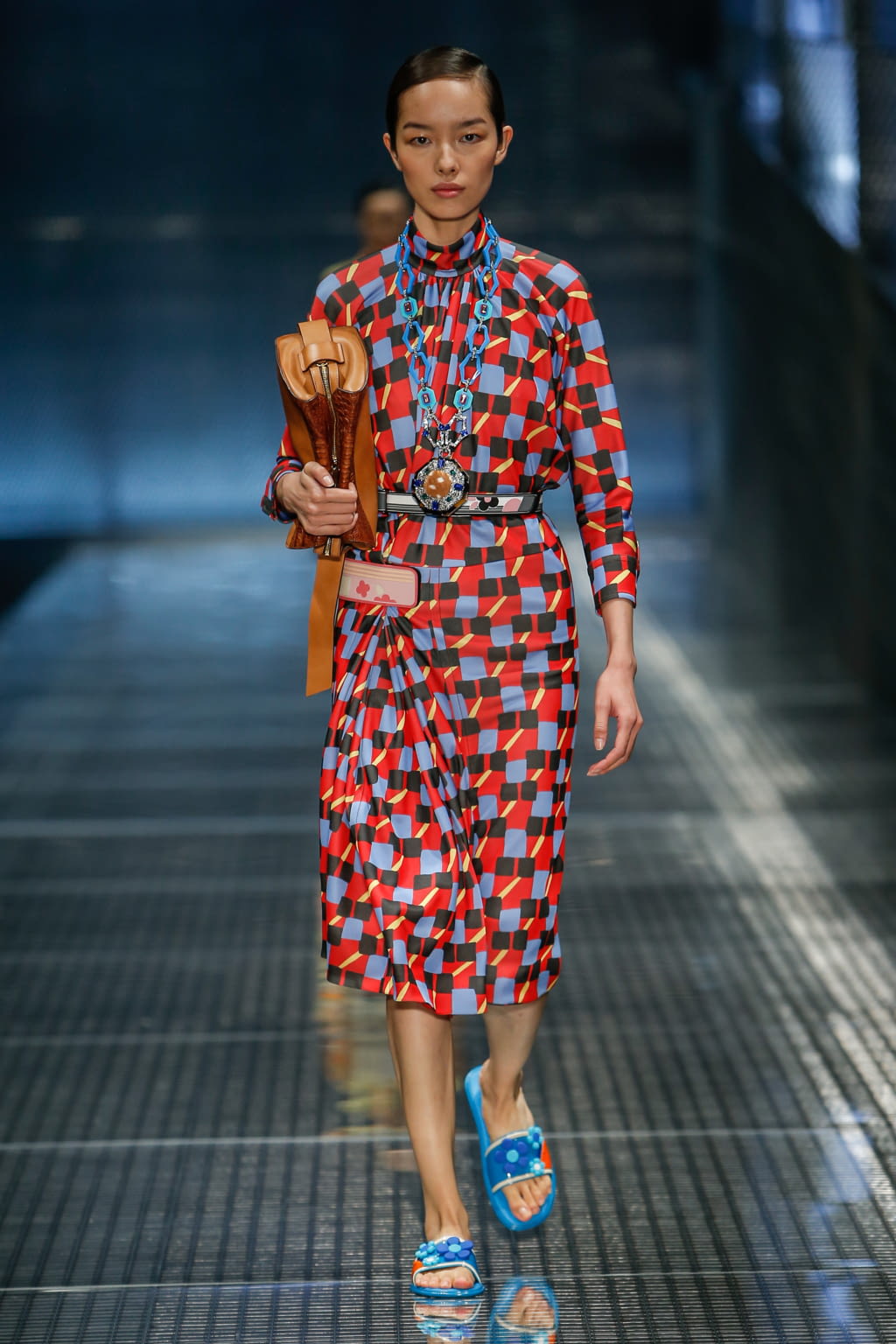 Fashion Week Milan Spring/Summer 2017 look 27 from the Prada collection 女装