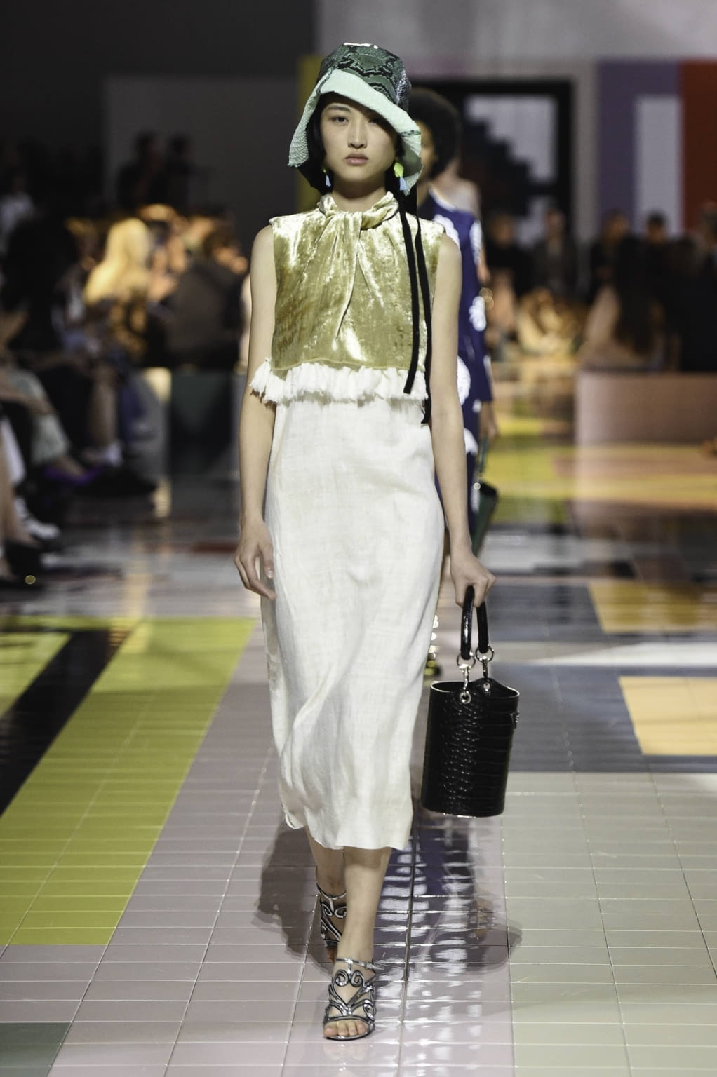 Fashion Week Milan Spring/Summer 2020 look 34 from the Prada collection womenswear