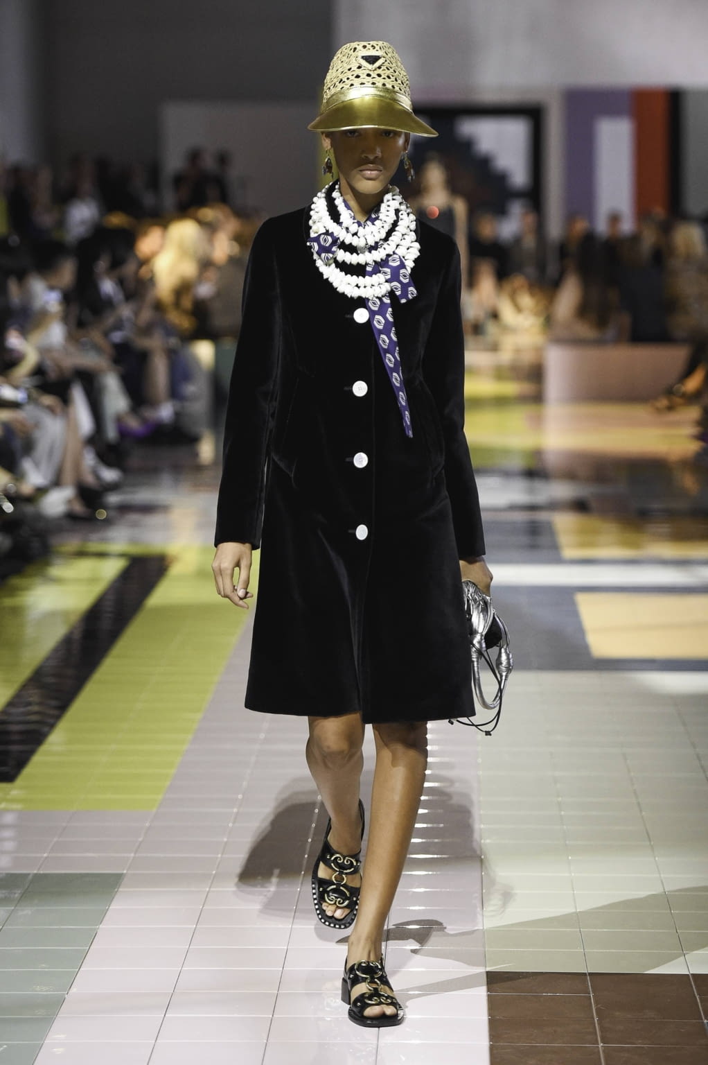 Fashion Week Milan Spring/Summer 2020 look 37 from the Prada collection 女装