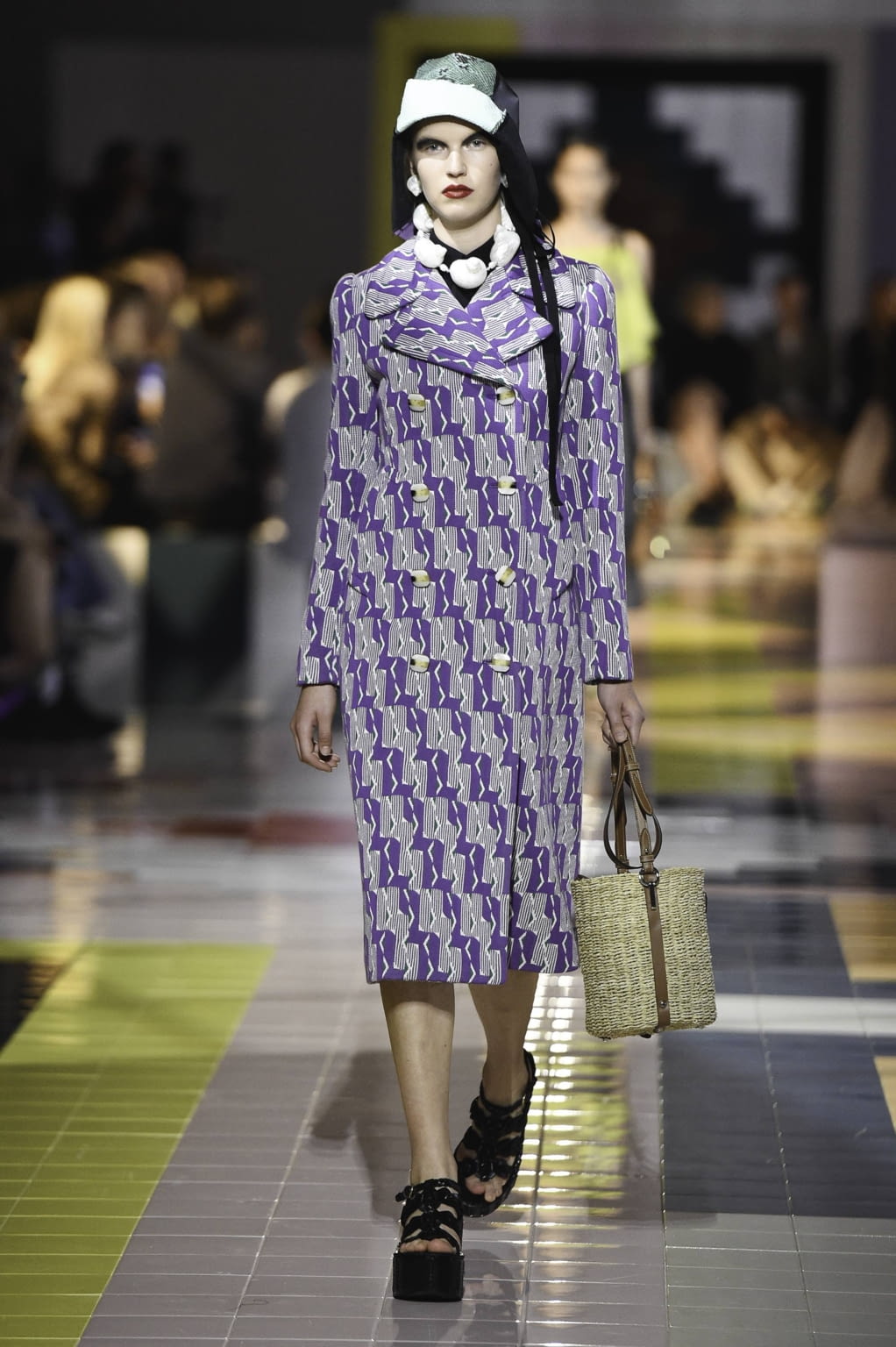 Fashion Week Milan Spring/Summer 2020 look 48 de la collection Prada womenswear
