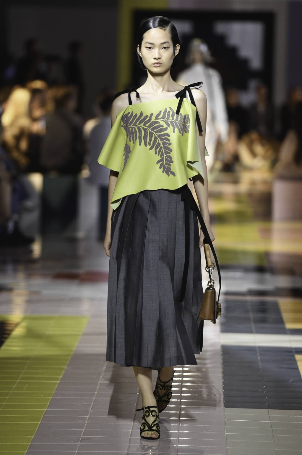 Fashion Week Milan Spring/Summer 2020 look 49 de la collection Prada womenswear
