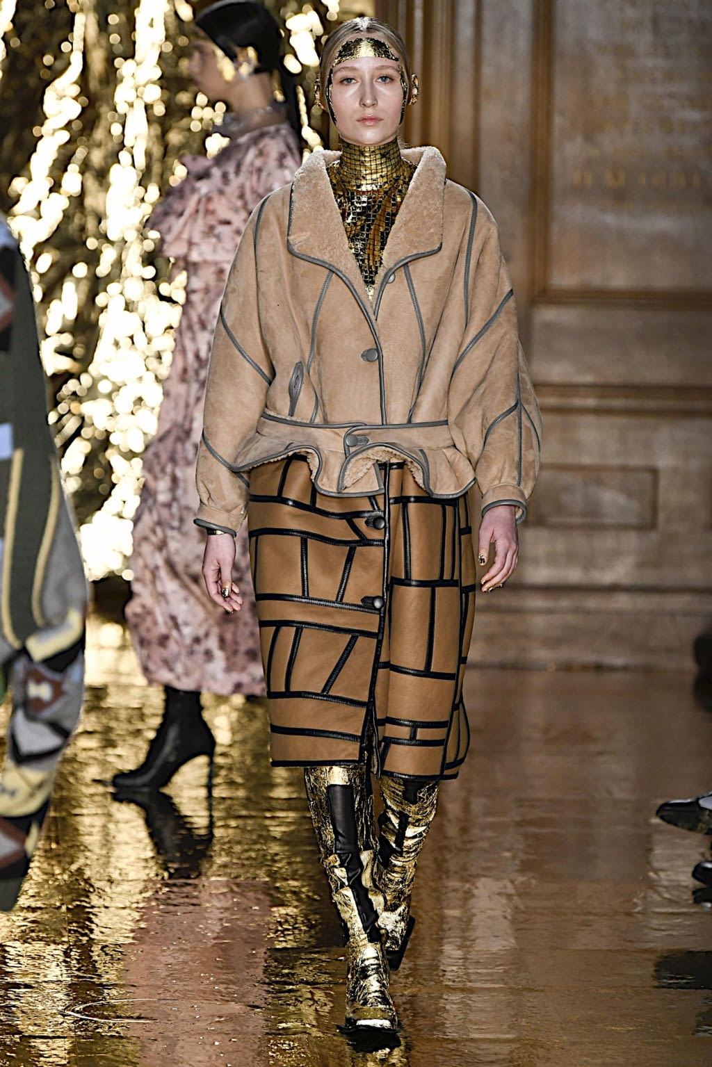 Fashion Week London Fall/Winter 2020 look 22 from the Preen by Thornton Bregazzi collection 女装