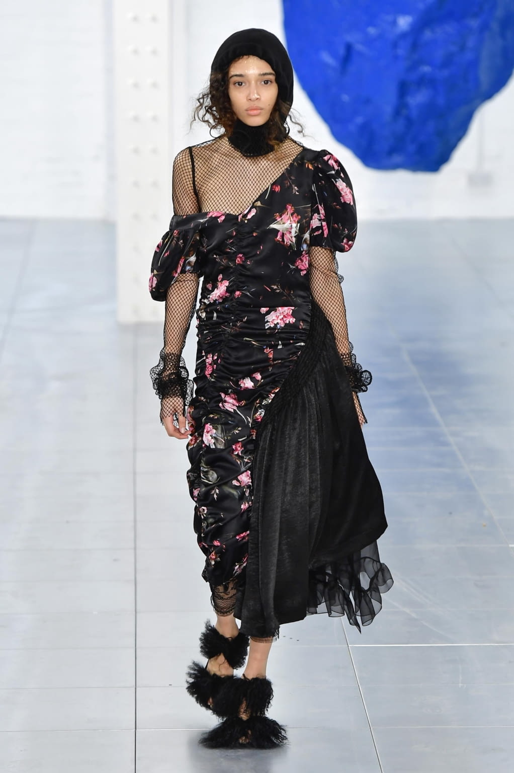 Fashion Week London Fall/Winter 2018 look 15 from the Preen by Thornton Bregazzi collection 女装