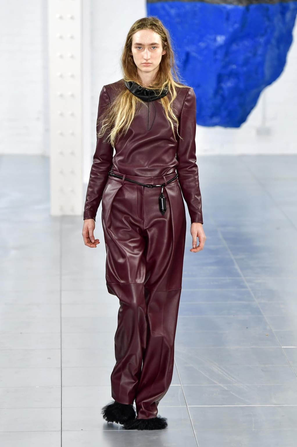 Fashion Week London Fall/Winter 2018 look 16 from the Preen by Thornton Bregazzi collection 女装