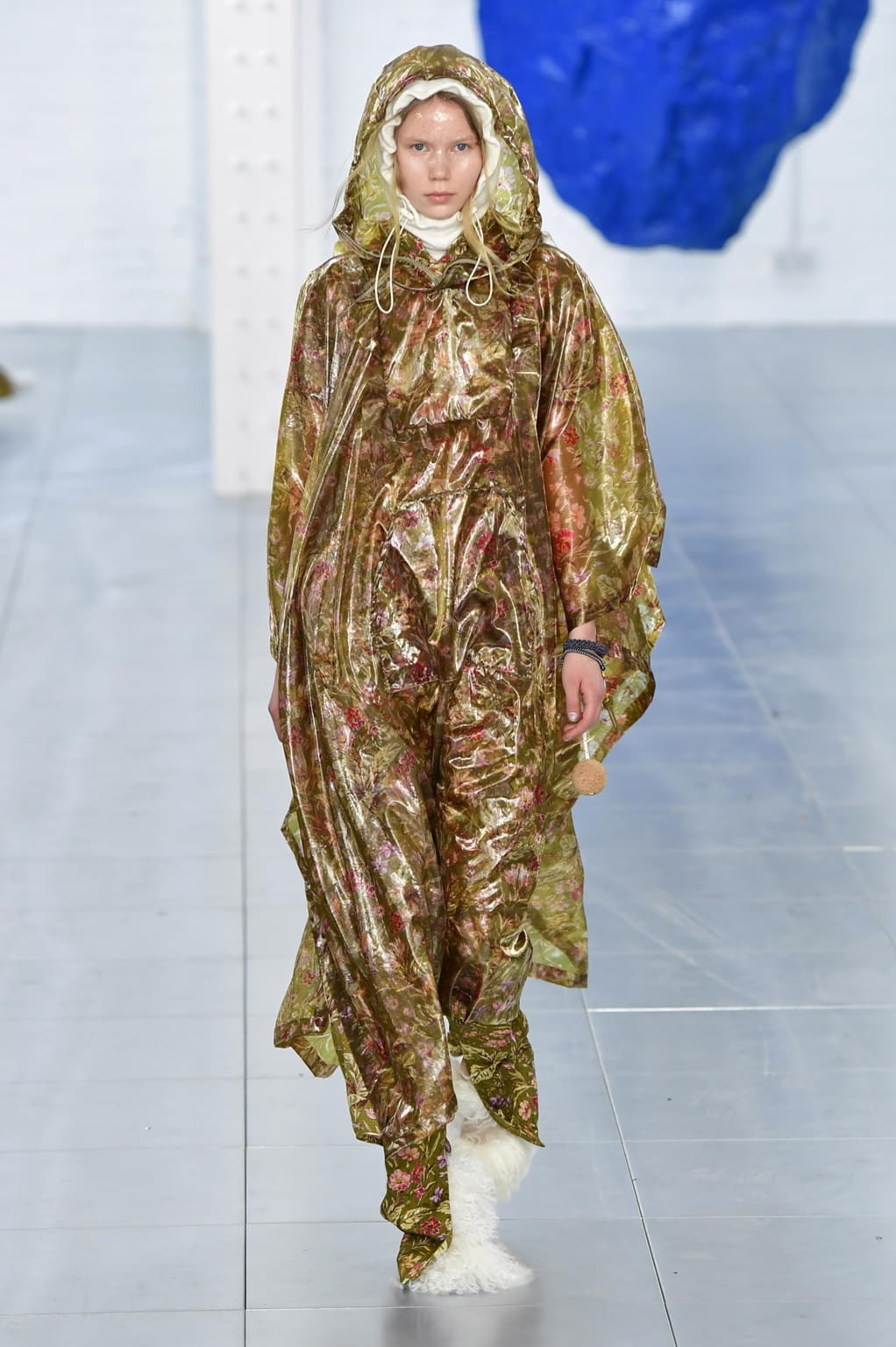 Fashion Week London Fall/Winter 2018 look 30 from the Preen by Thornton Bregazzi collection 女装
