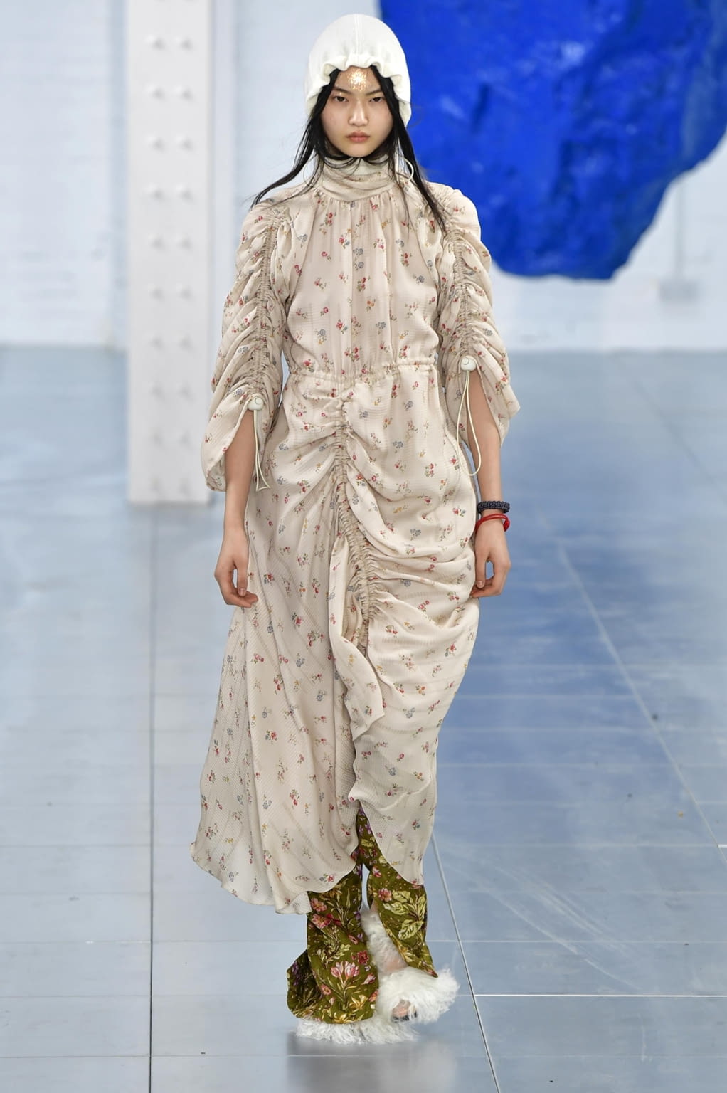 Fashion Week London Fall/Winter 2018 look 31 from the Preen by Thornton Bregazzi collection 女装