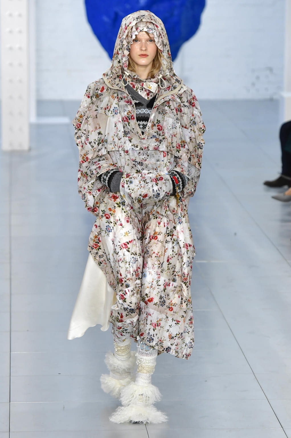 Fashion Week London Fall/Winter 2018 look 34 from the Preen by Thornton Bregazzi collection 女装