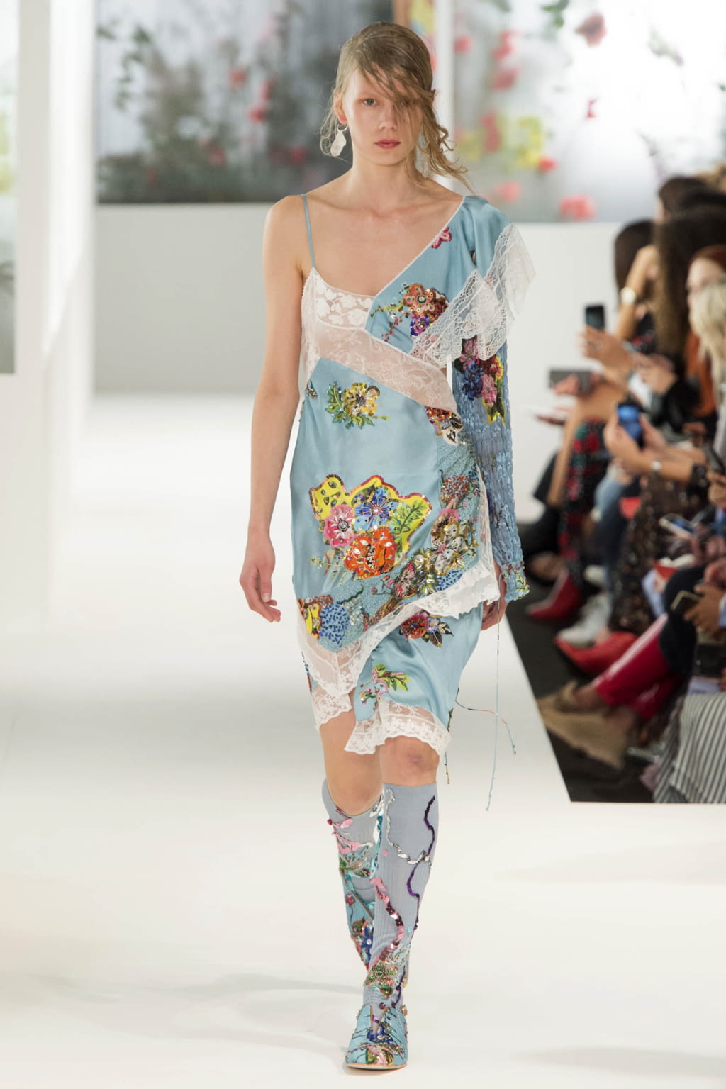 Fashion Week London Spring/Summer 2018 look 26 from the Preen by Thornton Bregazzi collection womenswear