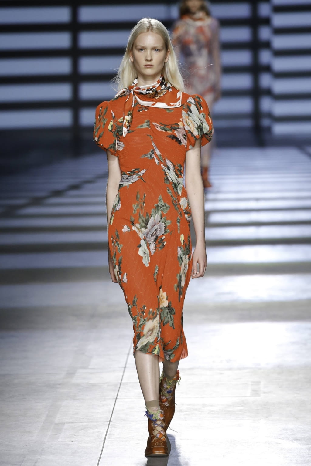 Fashion Week London Spring/Summer 2020 look 16 from the Preen by Thornton Bregazzi collection 女装
