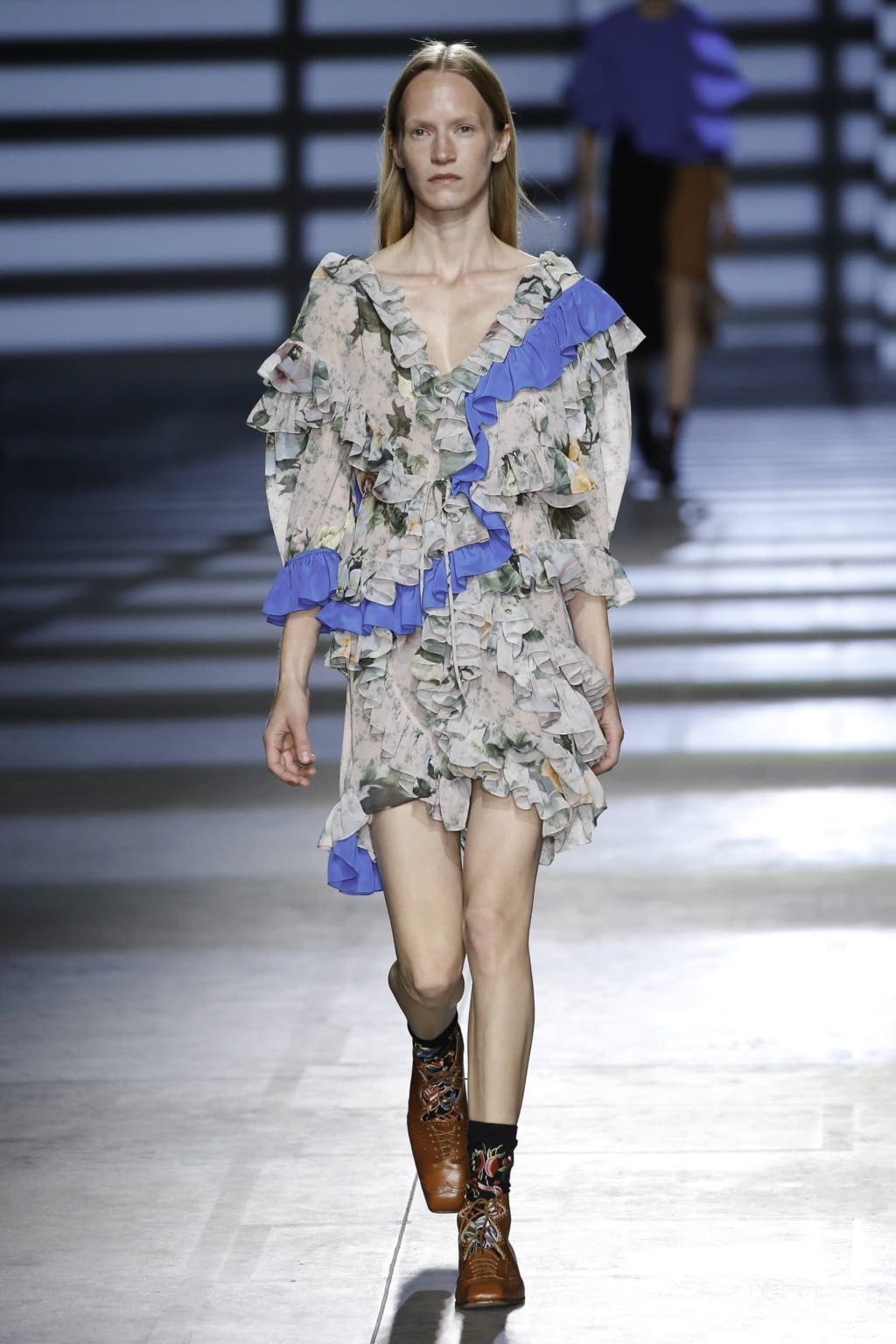 Fashion Week London Spring/Summer 2020 look 36 from the Preen by Thornton Bregazzi collection 女装