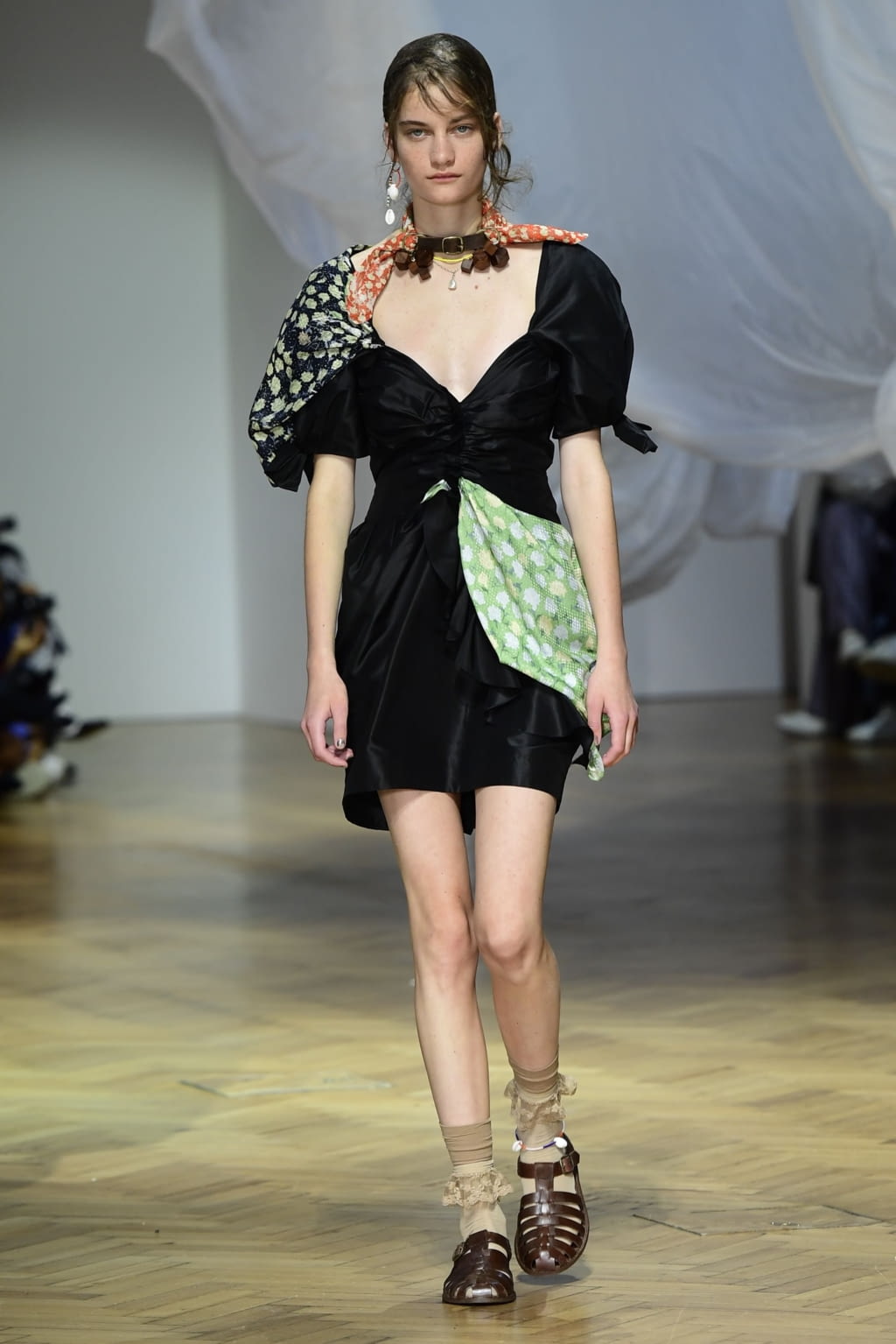 Fashion Week London Spring/Summer 2019 look 17 de la collection Preen by Thornton Bregazzi womenswear