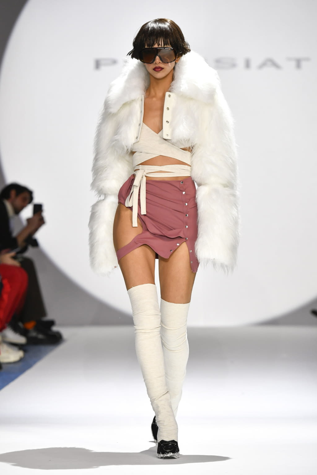 Fashion Week Paris Fall/Winter 2022 look 10 de la collection Pressiat womenswear