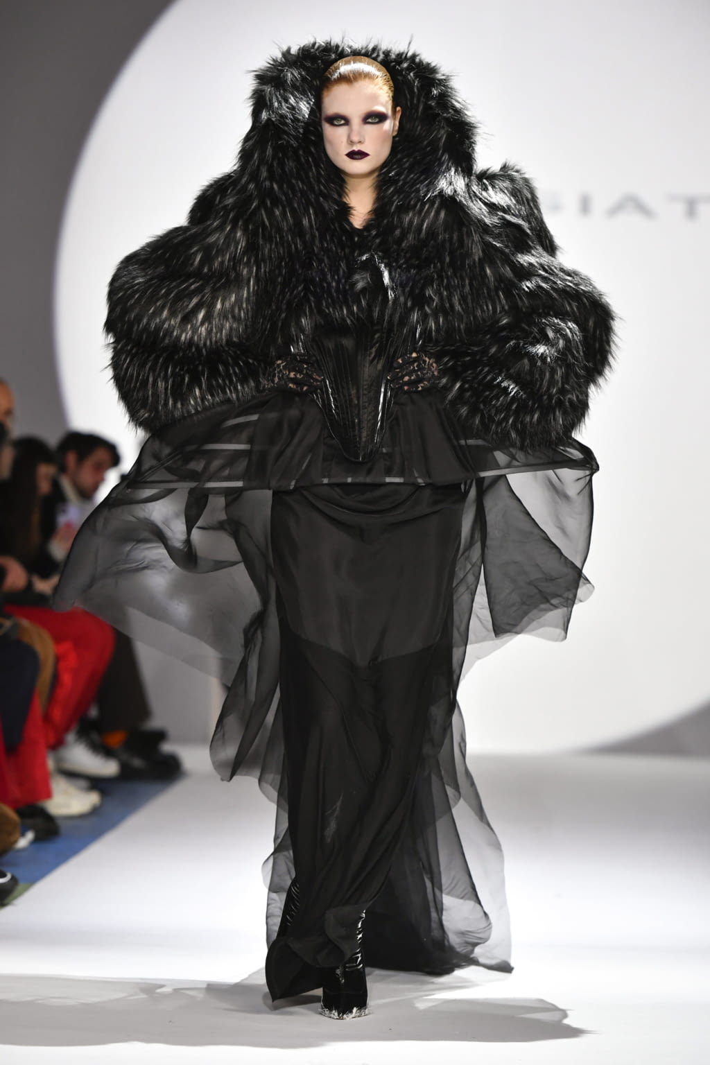 Fashion Week Paris Fall/Winter 2022 look 14 from the Pressiat collection womenswear