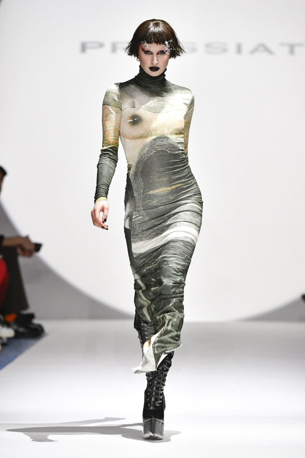 Fashion Week Paris Fall/Winter 2022 look 25 de la collection Pressiat womenswear