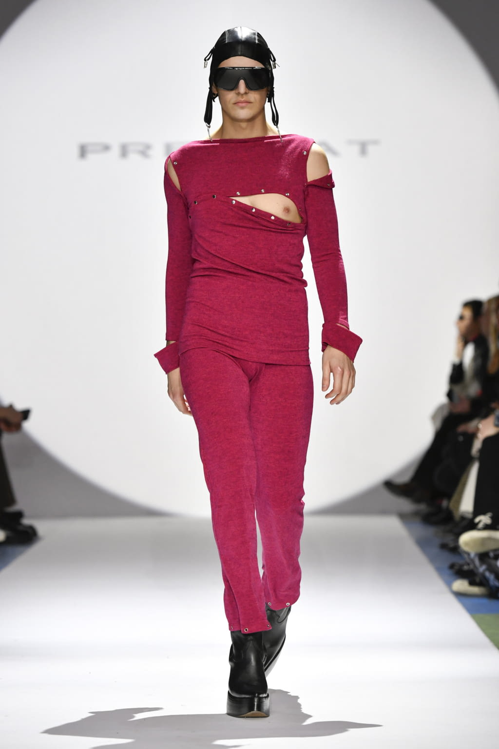 Fashion Week Paris Fall/Winter 2022 look 27 from the Pressiat collection 女装