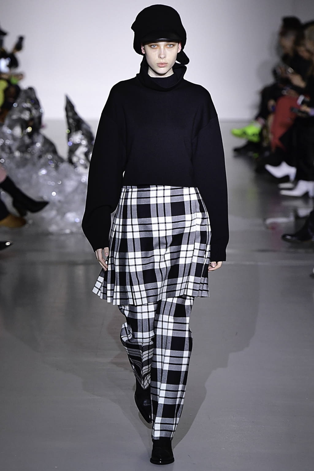 Fashion Week London Fall/Winter 2019 look 10 from the Pringle of Scotland collection 女装