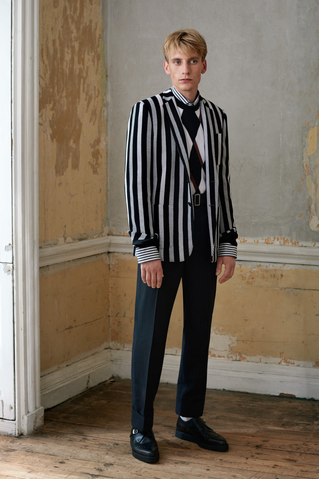 Fashion Week London Spring/Summer 2017 look 19 from the Pringle of Scotland collection menswear