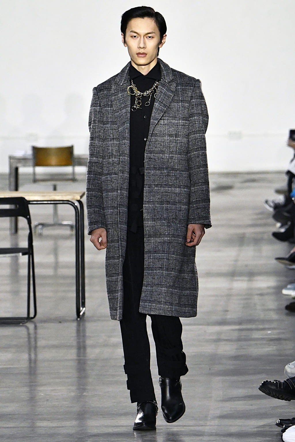 Fashion Week London Fall/Winter 2019 look 28 from the Private Policy collection menswear