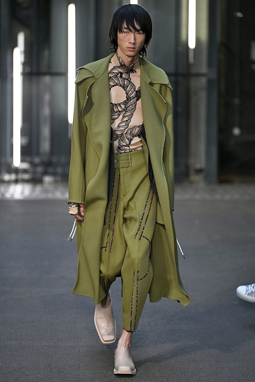 Fashion Week London Fall/Winter 2019 look 31 from the Pronounce collection 男装