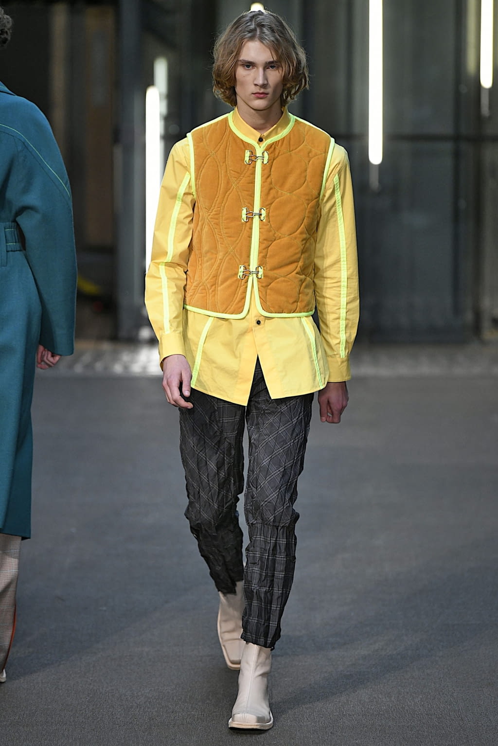 Fashion Week London Fall/Winter 2019 look 32 from the Pronounce collection menswear