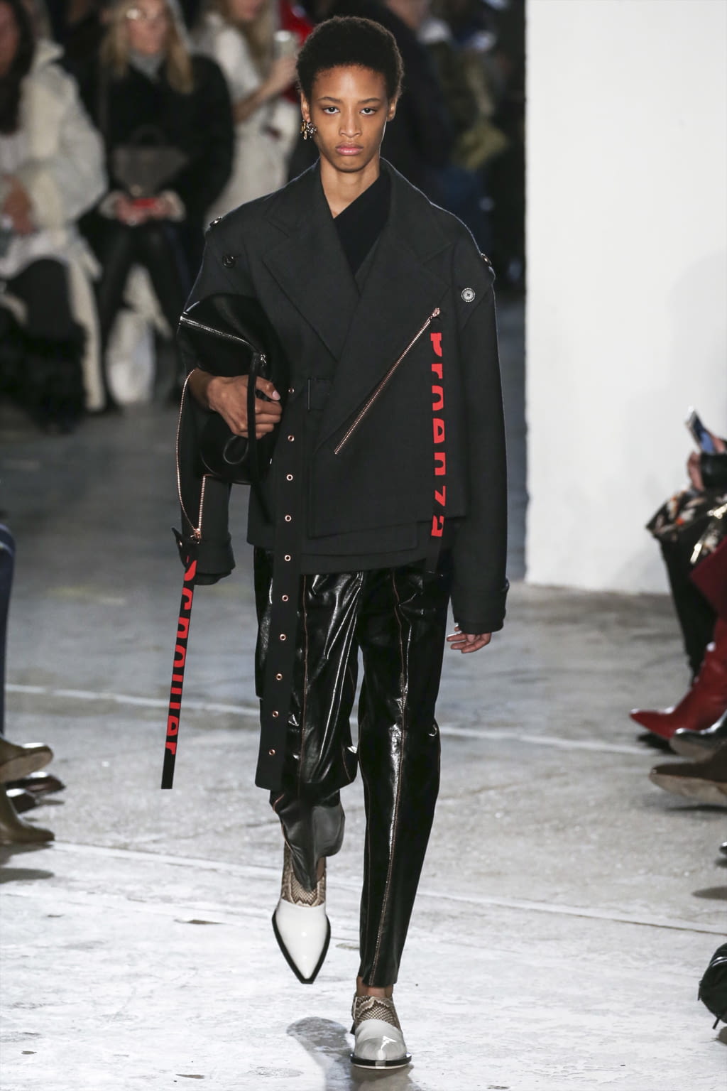 Fashion Week New York Fall/Winter 2017 look 3 from the Proenza Schouler collection womenswear
