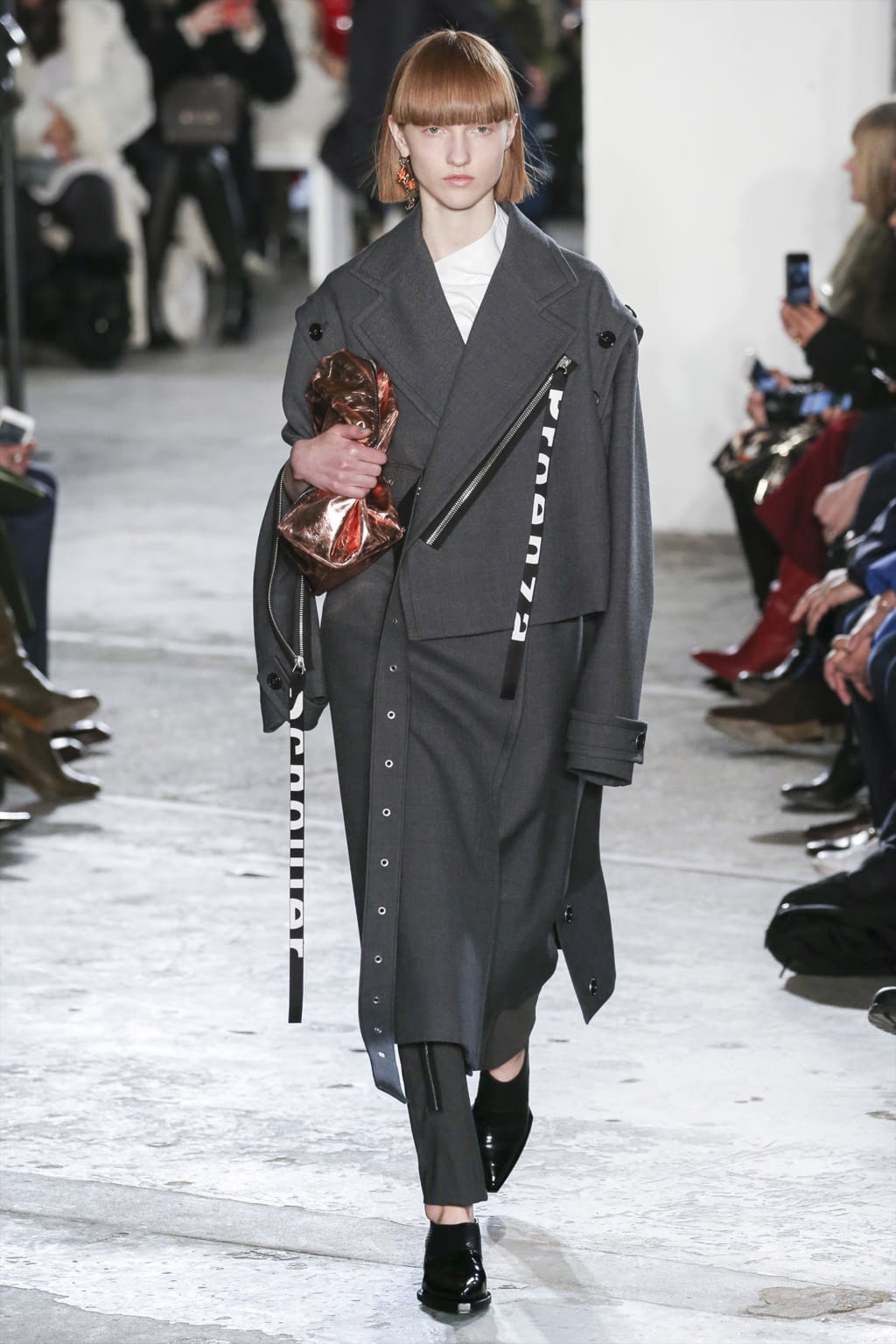 Fashion Week New York Fall/Winter 2017 look 8 from the Proenza Schouler collection womenswear