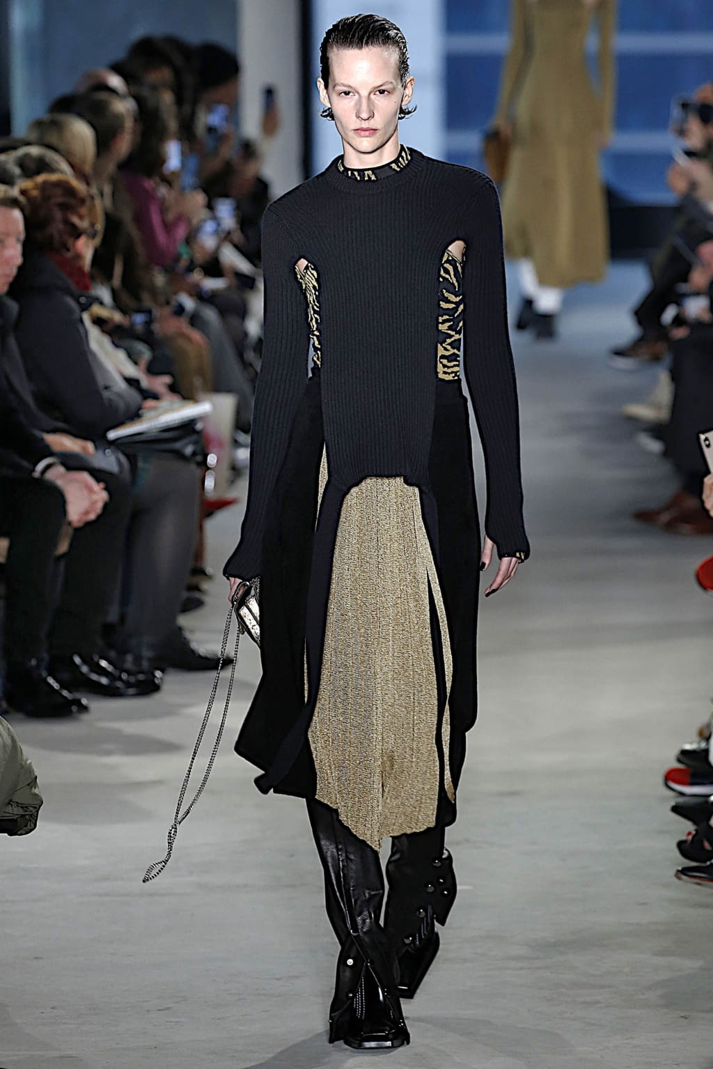 Fashion Week New York Fall/Winter 2019 look 10 from the Proenza Schouler collection womenswear