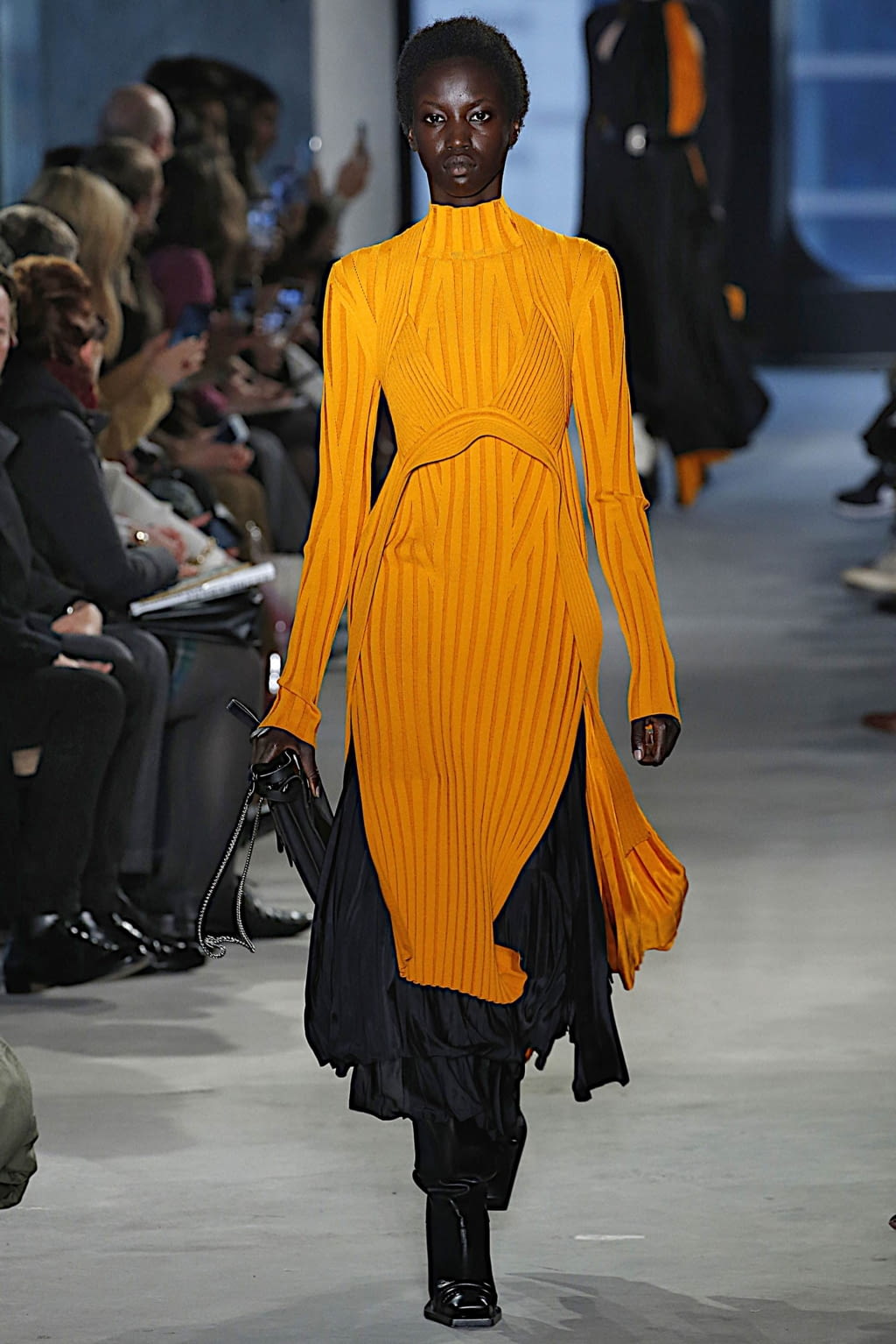 Fashion Week New York Fall/Winter 2019 look 30 from the Proenza Schouler collection 女装