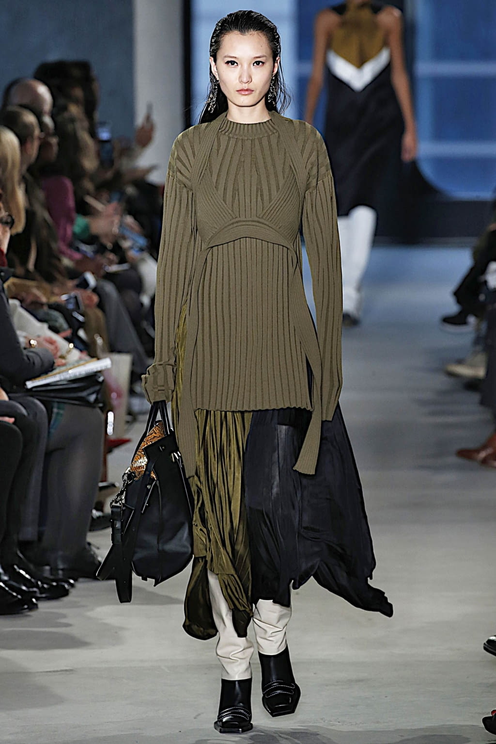Fashion Week New York Fall/Winter 2019 look 32 from the Proenza Schouler collection 女装