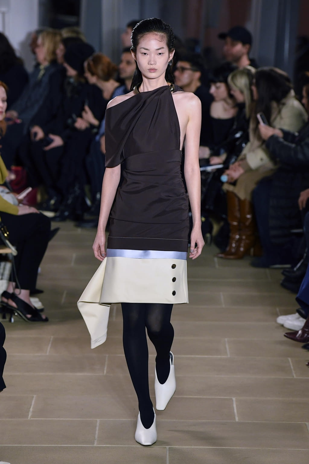 Fashion Week New York Fall/Winter 2020 look 19 from the Proenza Schouler collection 女装