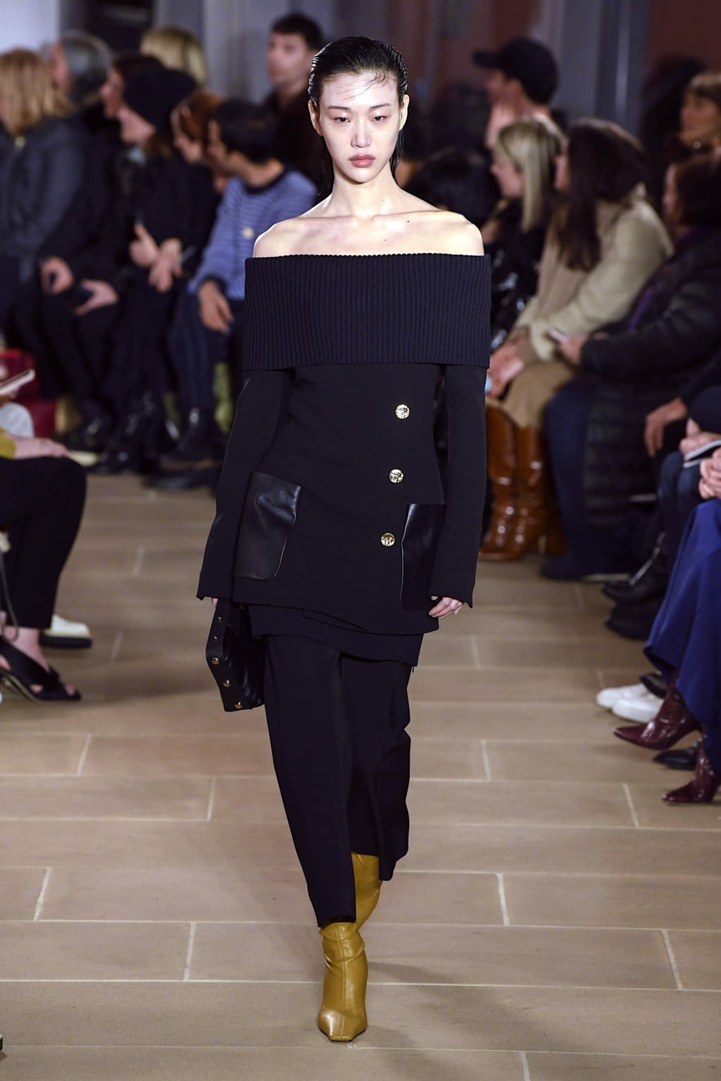 Fashion Week New York Fall/Winter 2020 look 24 from the Proenza Schouler collection 女装