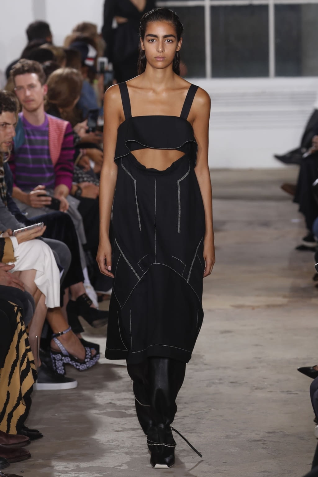 Fashion Week New York Spring/Summer 2019 look 11 from the Proenza Schouler collection 女装
